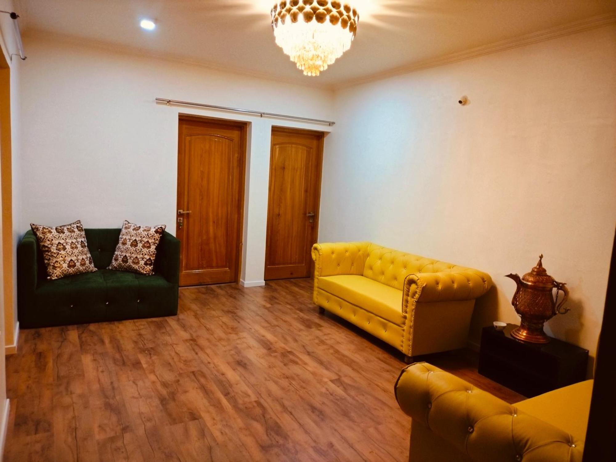 New Zamrood Holiday Home Srīnagar エクステリア 写真